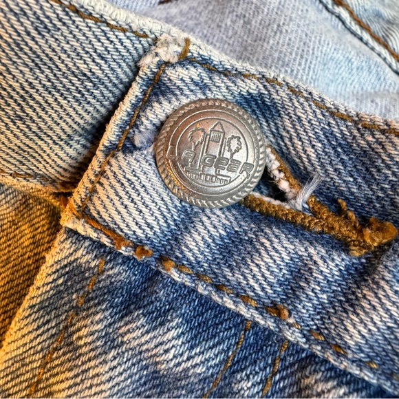 LA Gear Vintage Light Wash Jeans Size 31x34 - Picture 12 of 12